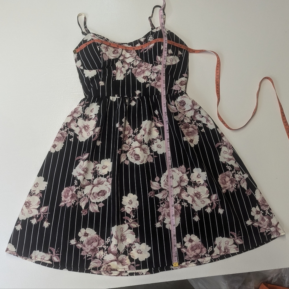 Mind Code Size Small Black Floral Mini Dress - image 3